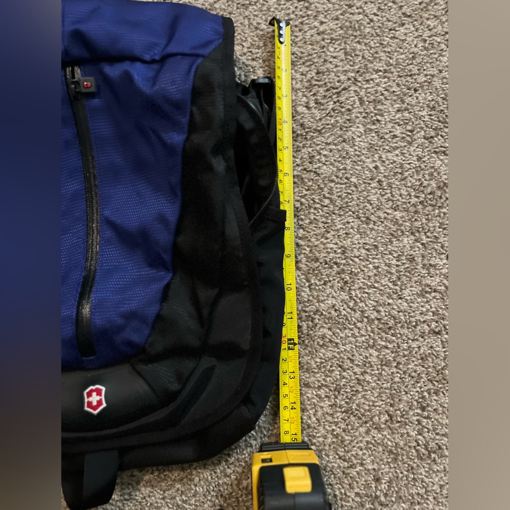Victorinox Men's Backpack in Blue and Black - Picture 11 of 13